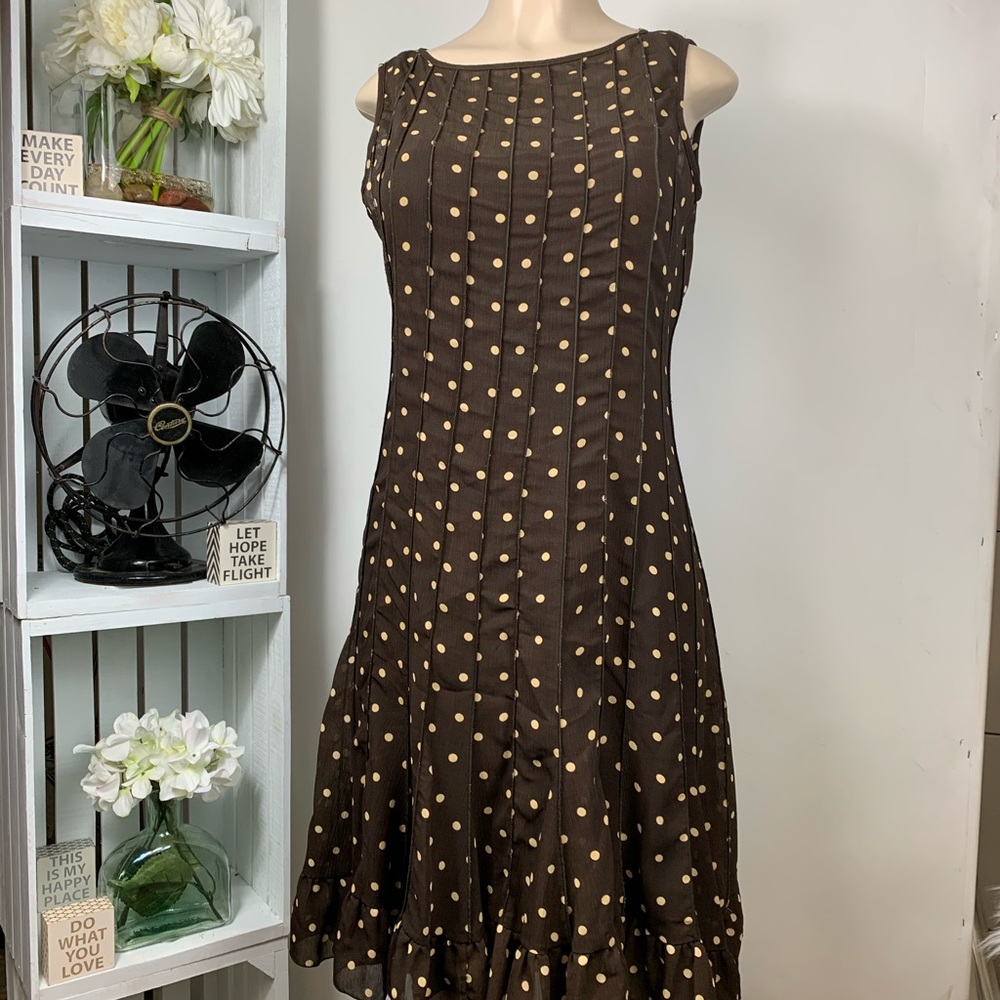 Z Studio Sleeveless Lined Women’s Cocktail Dress.